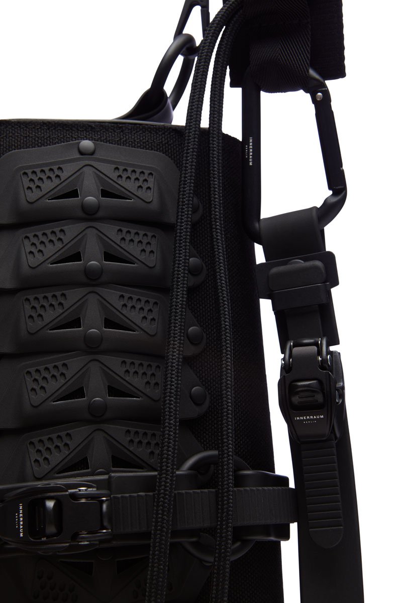 INNERRAUM X JUNYA WATANABE – C03 HANDBAG/CROSSBODY BAG